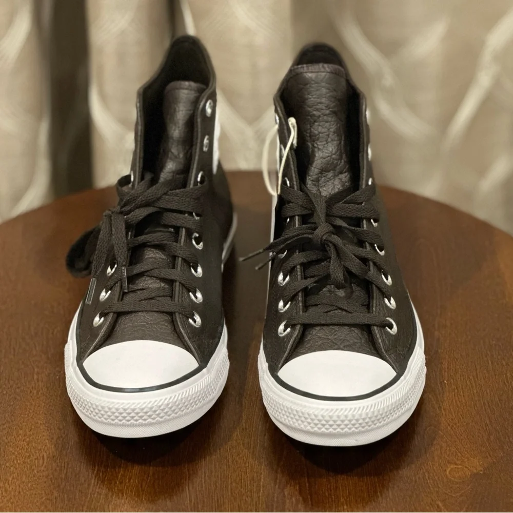 Converse All Star Chuck Taylor New Brown Leather Sneakers - NWT - Picture 5 of 13